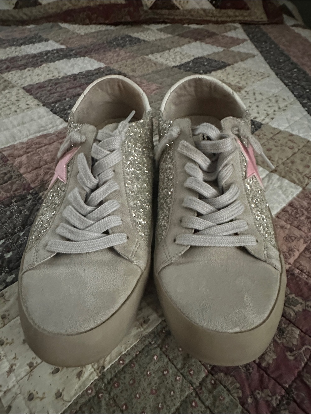 ShuShop Glitter Star Sneakers in Silver and Pink - Picture 2 of 6